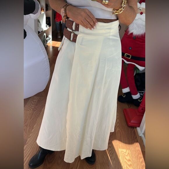 Wrap Around Maxi Skirt - Picture 3 of 4